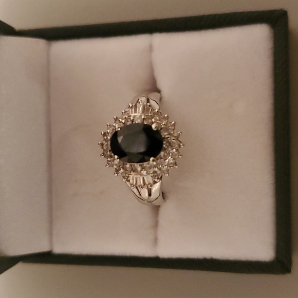 Ring - Picture 7 of 7